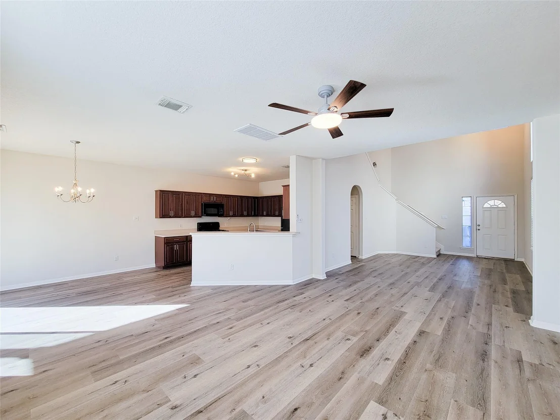 Photo of 26135 Hebron Lane