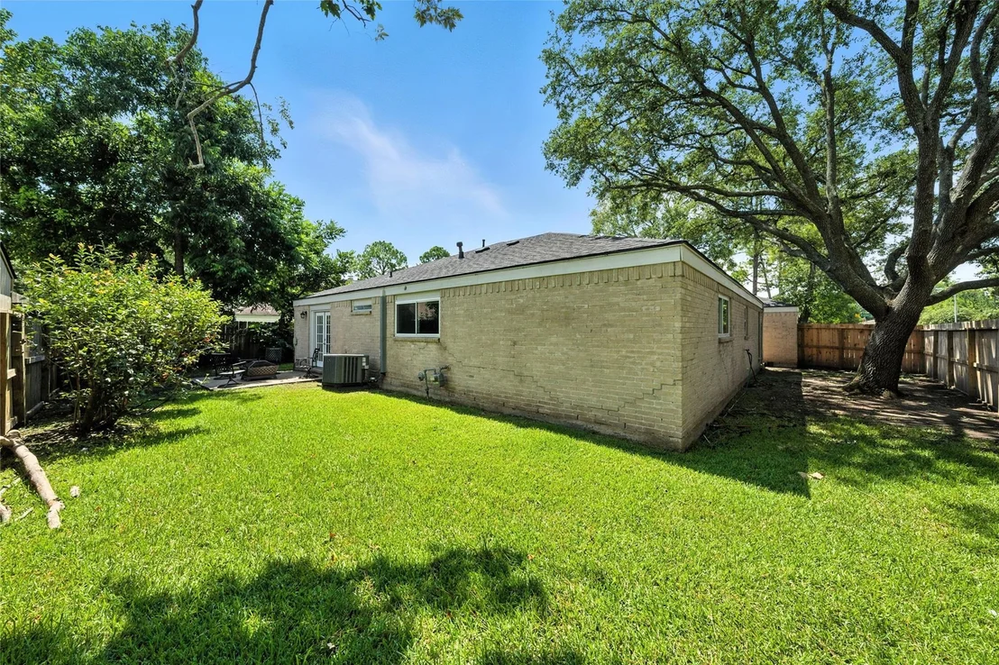 Photo of 803 Bradwell Drive
