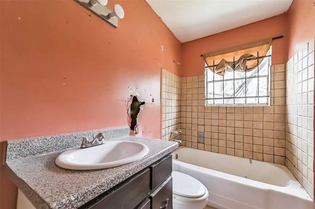 Photo of 9230 Lanewood Drive