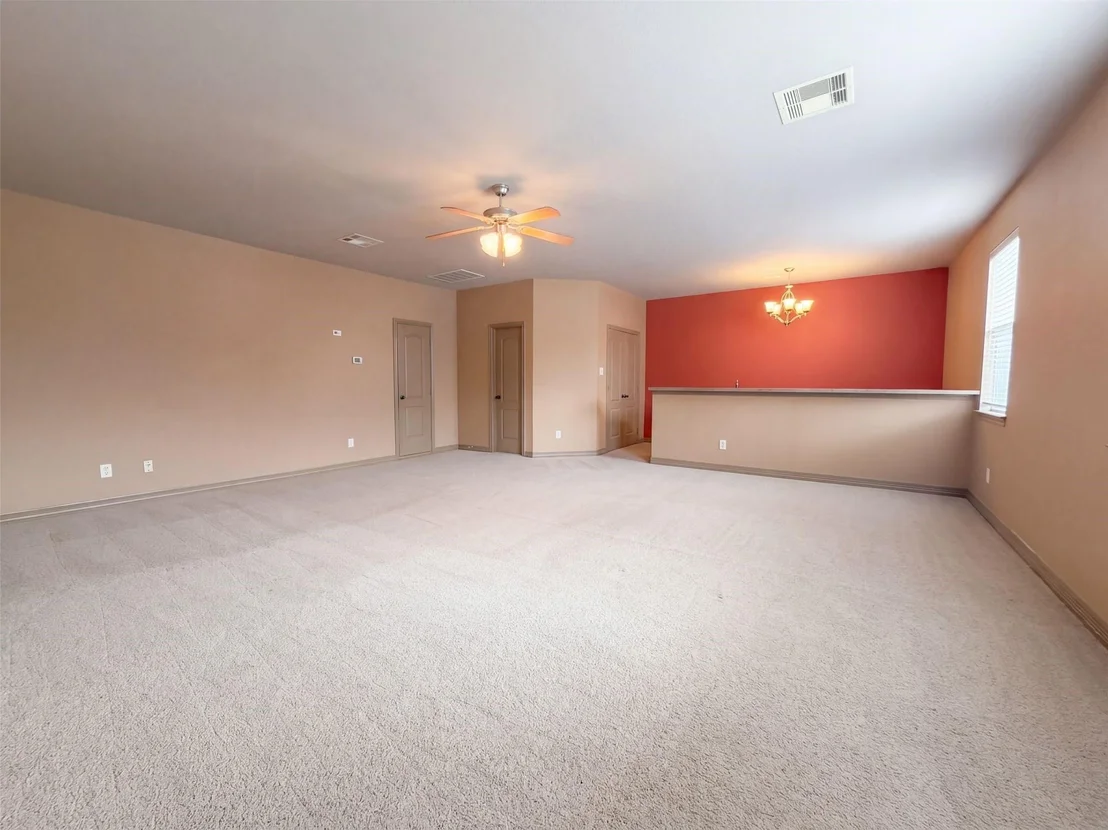Photo of 9411 Silver Ridge Drive