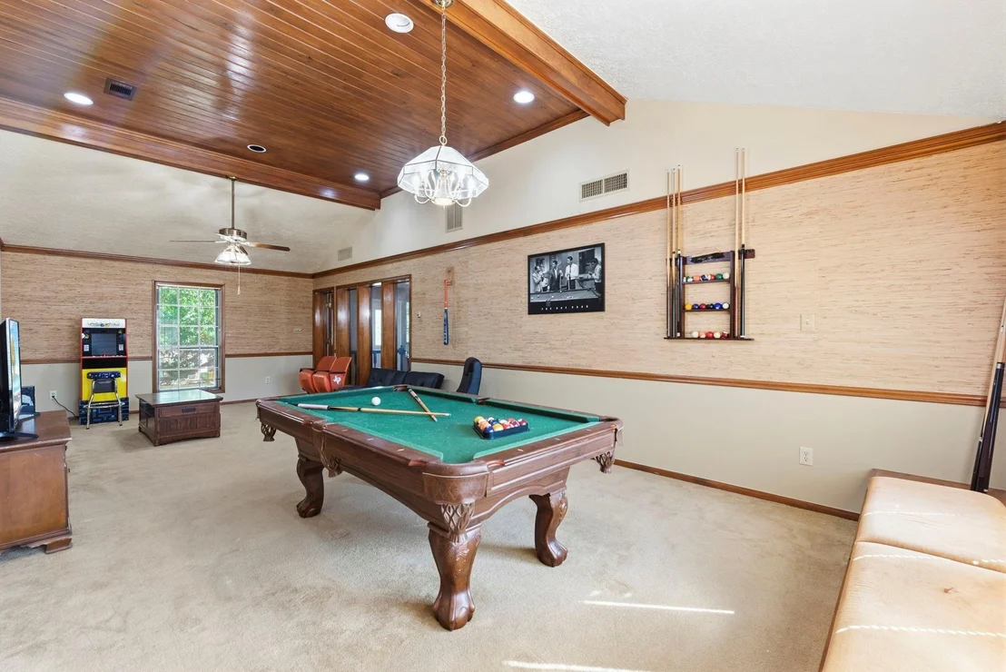 Photo of 17603 Loring Lane