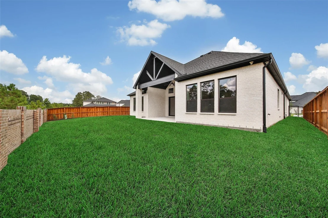 Photo of 4691 Bridgewood Drive