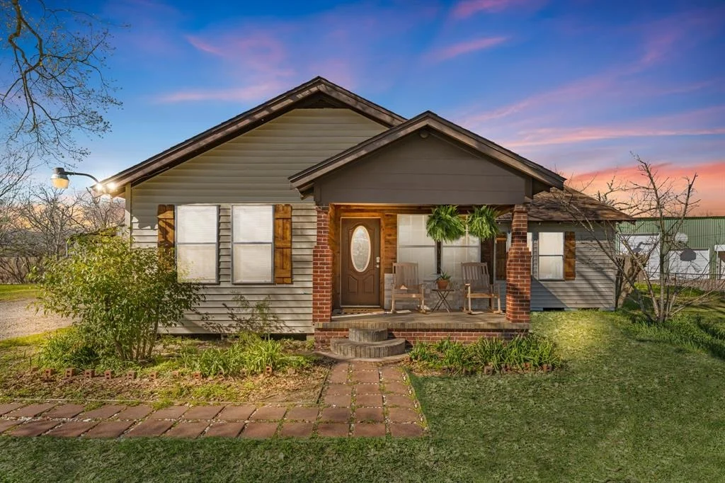 Photo of 716 Jones Road