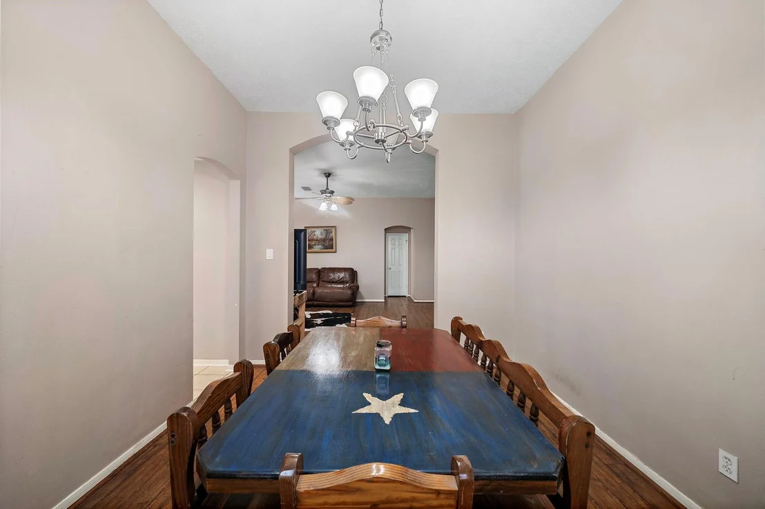 Photo of 14943 Chestnut Falls Drive