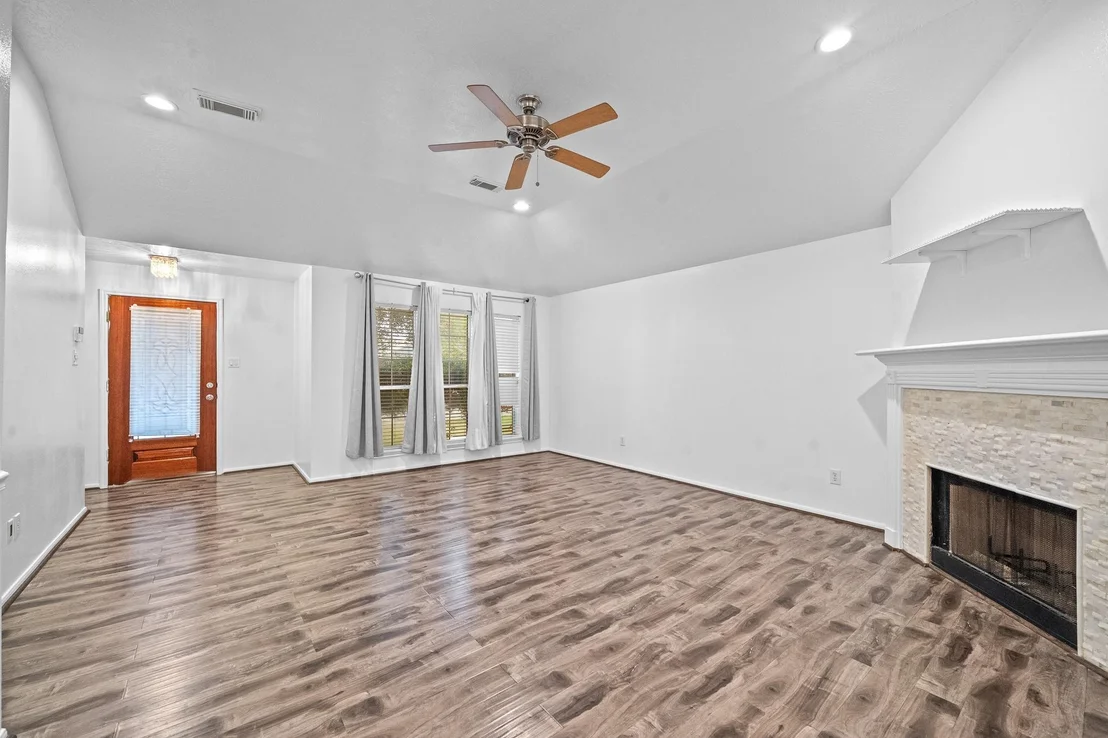 Photo of 8526 Ralstons Ridge Drive