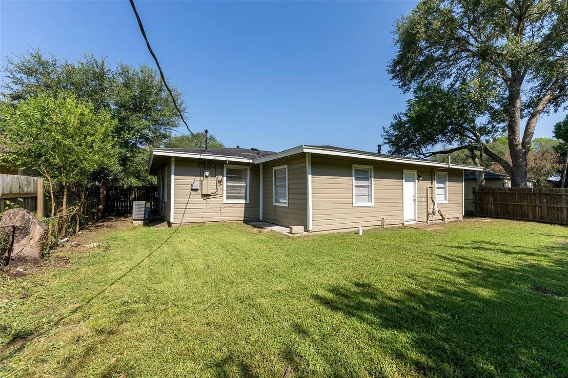 Photo of 217 Cedar Drive