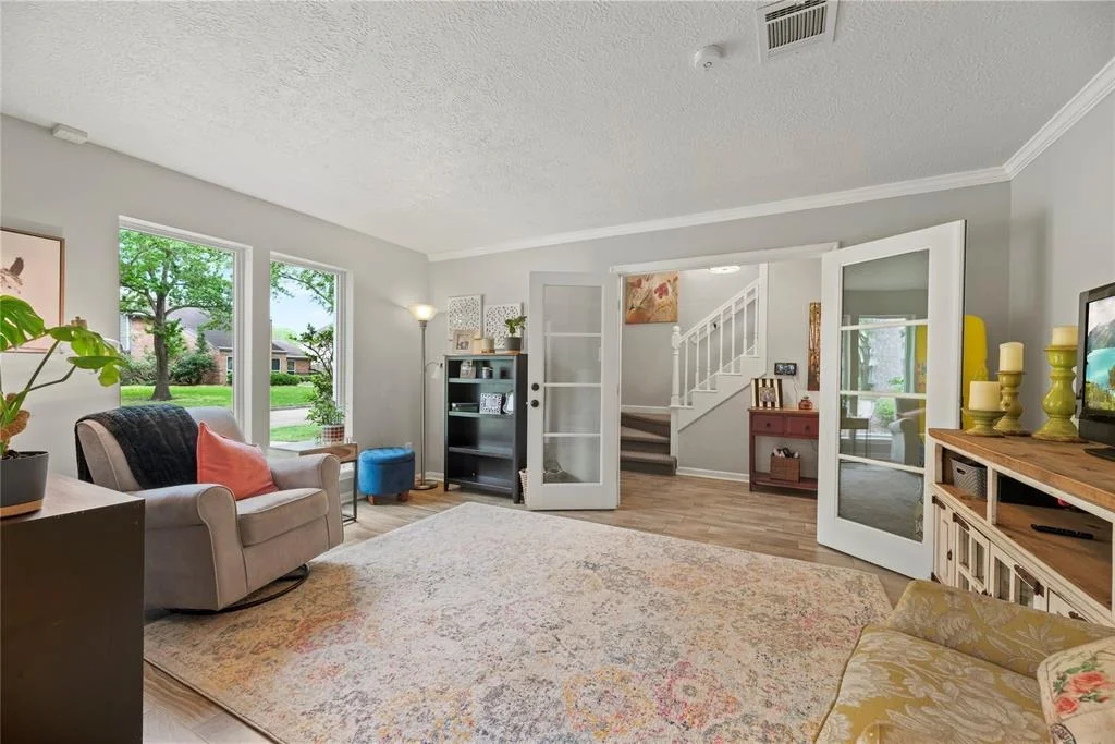 Photo of 702 Endell Court