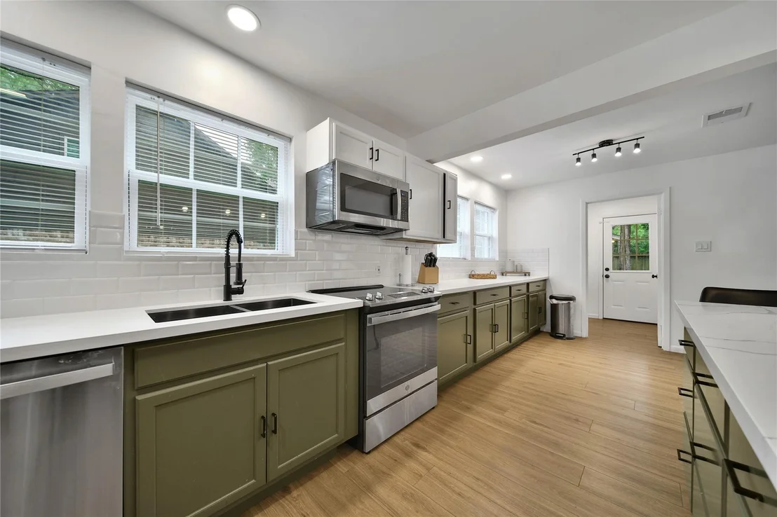Photo of 1 Marsh Millet Court