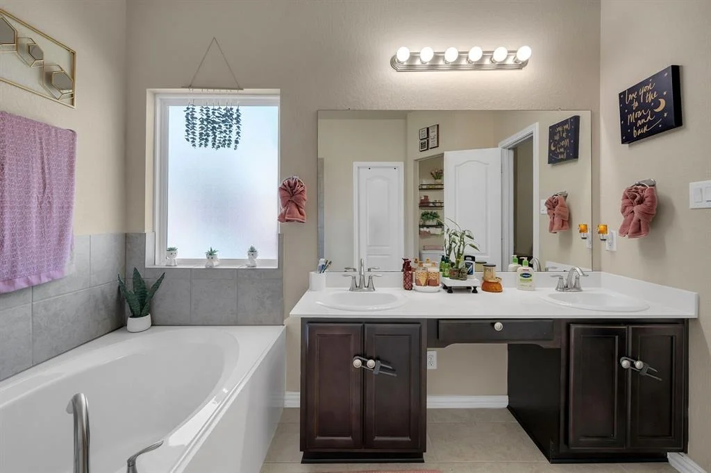 Photo of 23031 Jetty Manor Lane