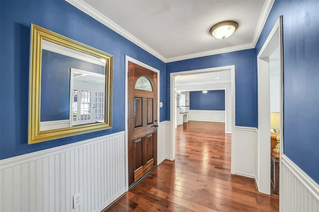 Photo of 10026 Overbrook Lane