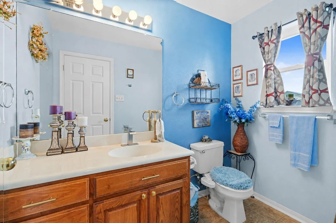 Photo of 414 County Road 437