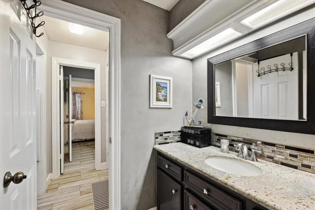 Photo of 7702 Northbridge Drive