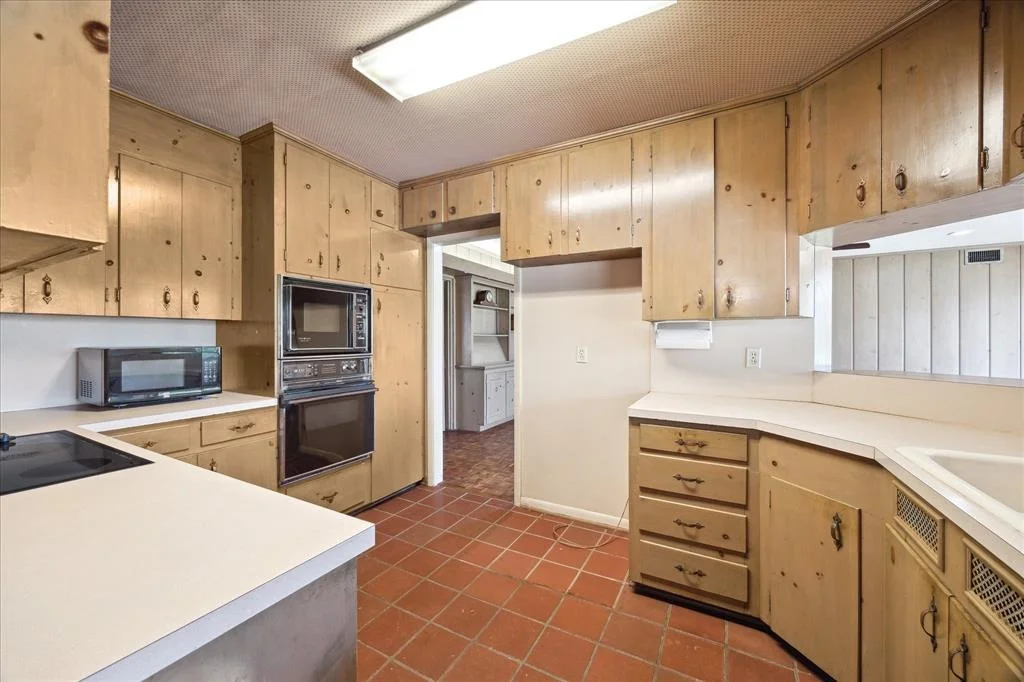 Photo of 1031 Ridgeley Drive