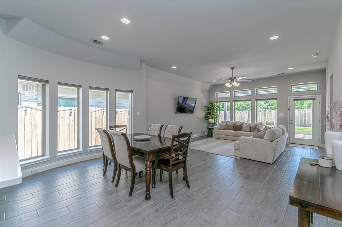 Photo of 546 Cedar Harbor Court