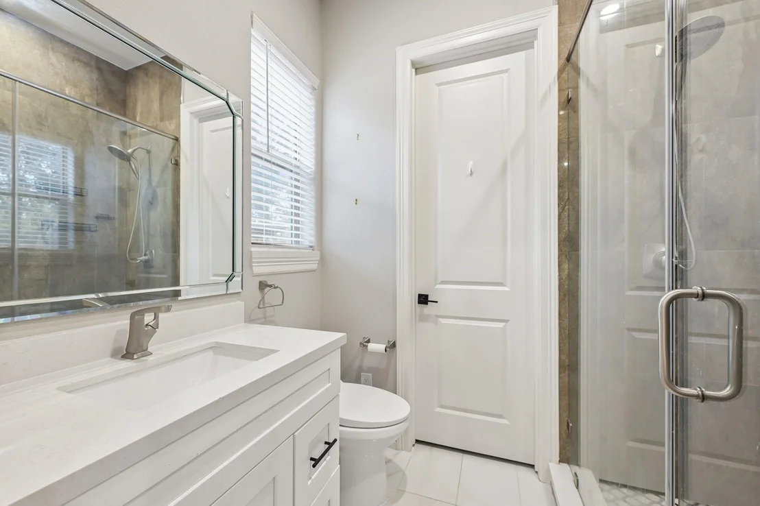 Photo of 33135 Willow Bend Road