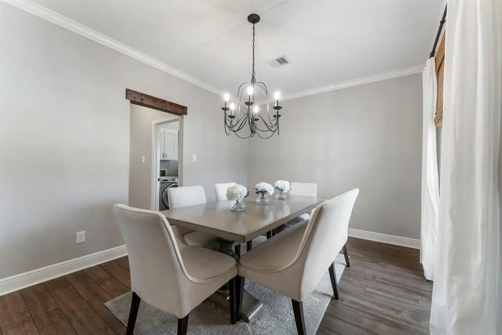 Photo of 120 W Bonneymead Circle