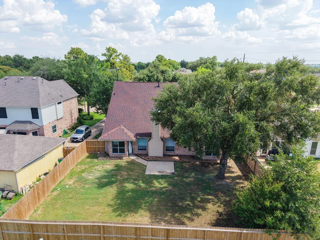 Photo of 18434 S Wimbledon Drive