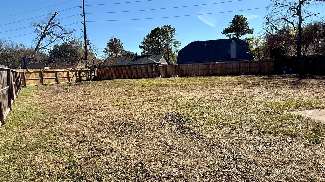 Photo of 7523 La Place Drive