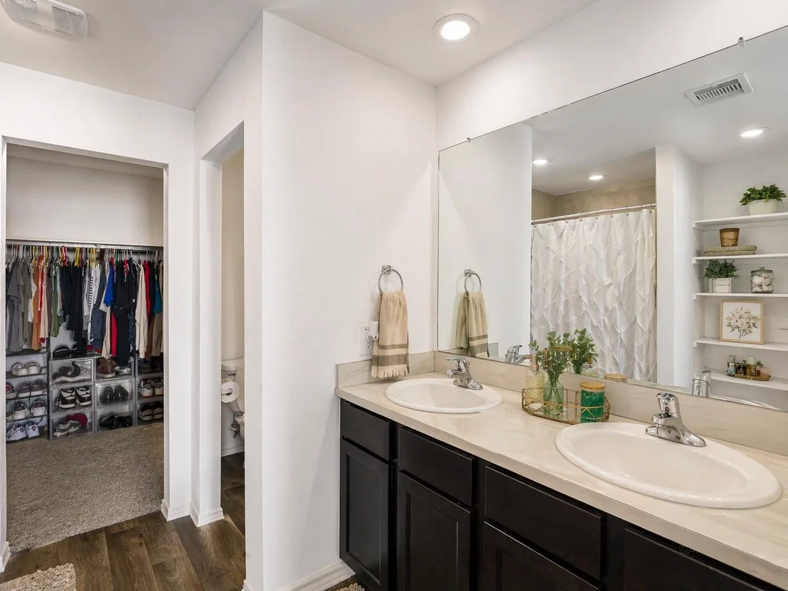 Photo of 21314 Sleepy Willow Street