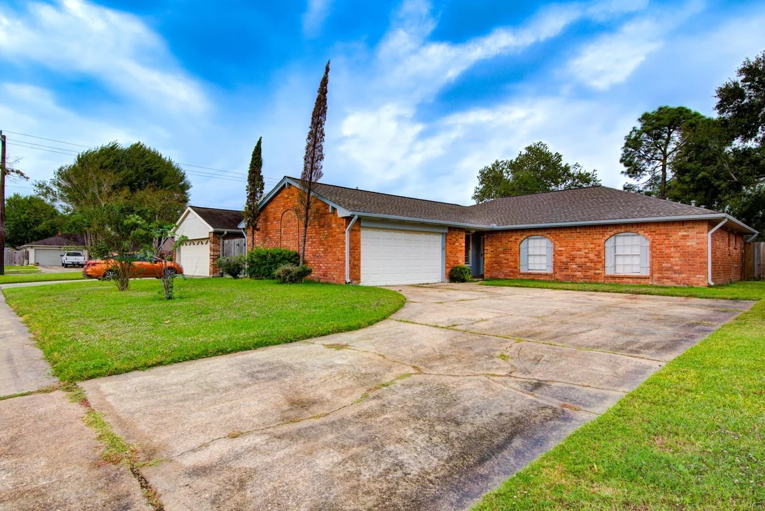 Photo of 10007 Rustic Gate Road