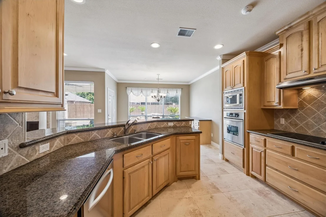 Photo of 17412 Waterview Drive
