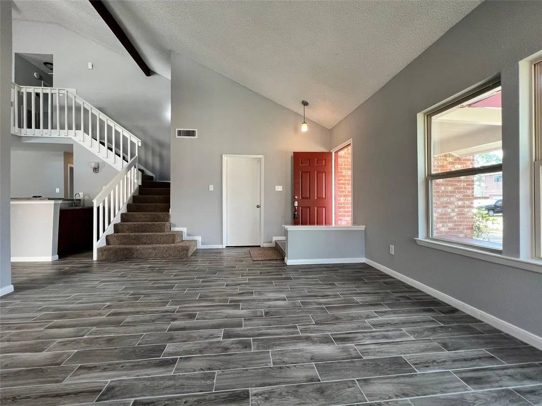 Photo of 7934 Bayou Forest Drive