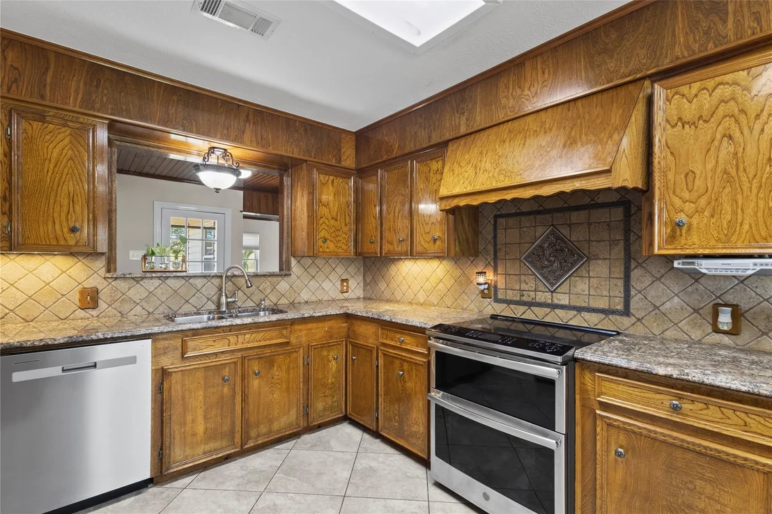 Photo of 11546 Davidson Road