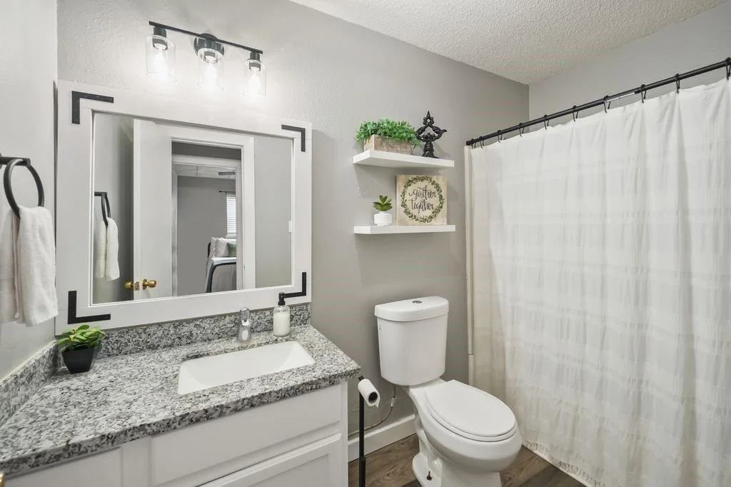 Photo of 15025 Conroe Bay Boulevard