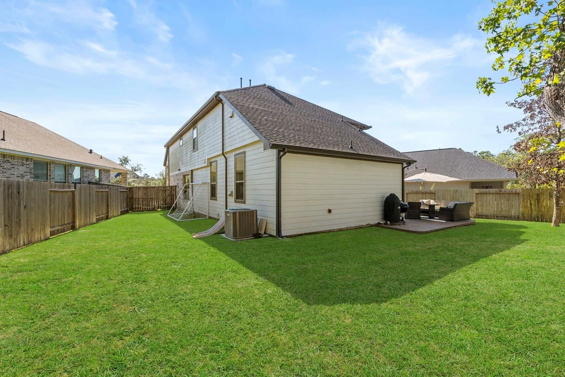 Photo of 337 Andes Drive