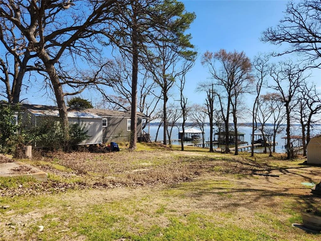 Photo of 1322 Shoreline Circle