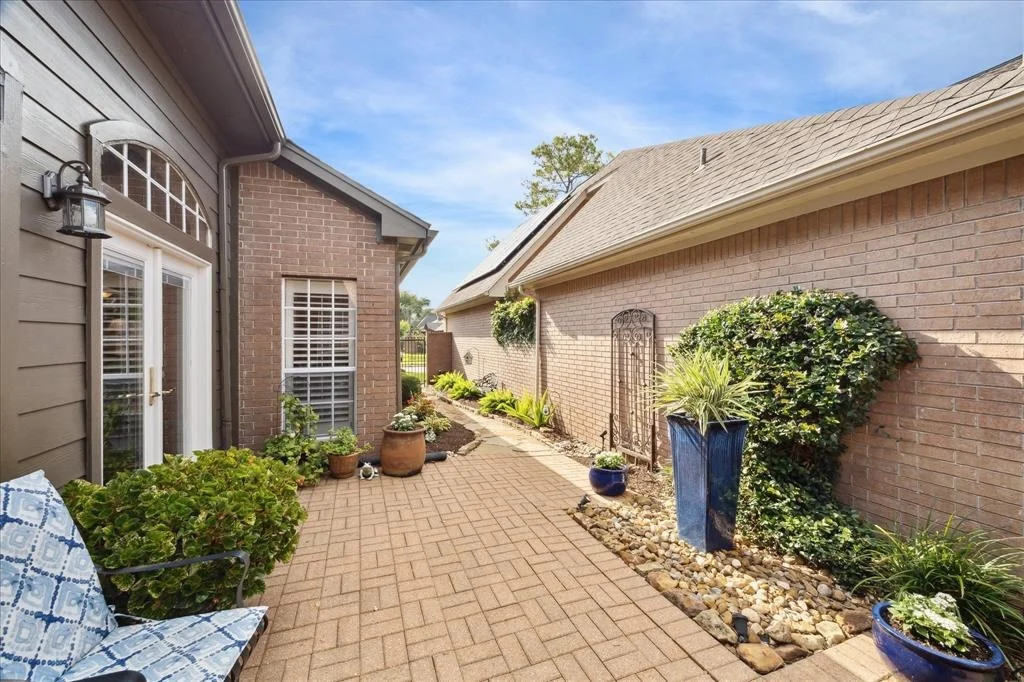 Photo of 1902 Carriage Brook Way