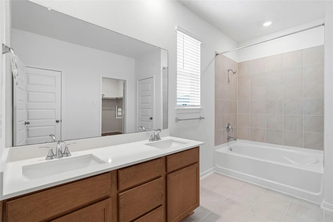 Photo of 4805 Seven Oaks Lane