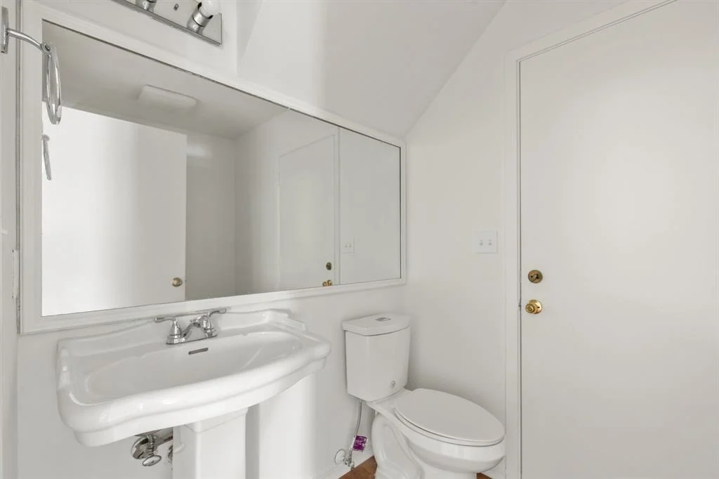 Photo of 9222 Barr Circle