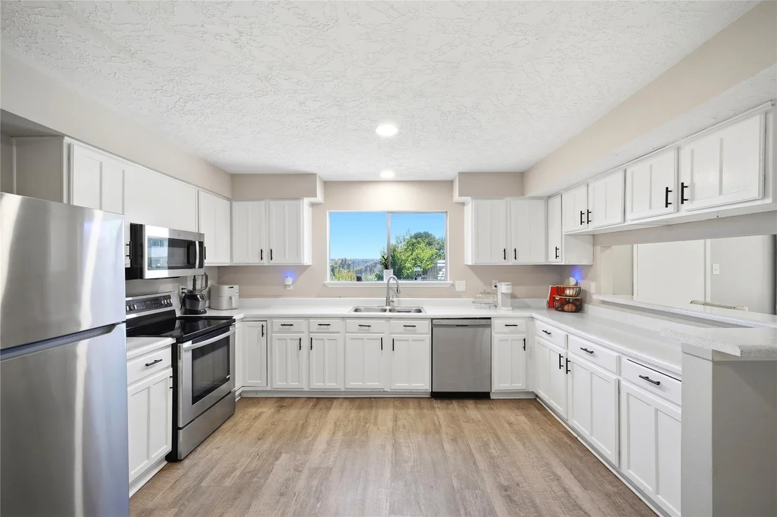 Photo of 4718 Temple Bell Drive
