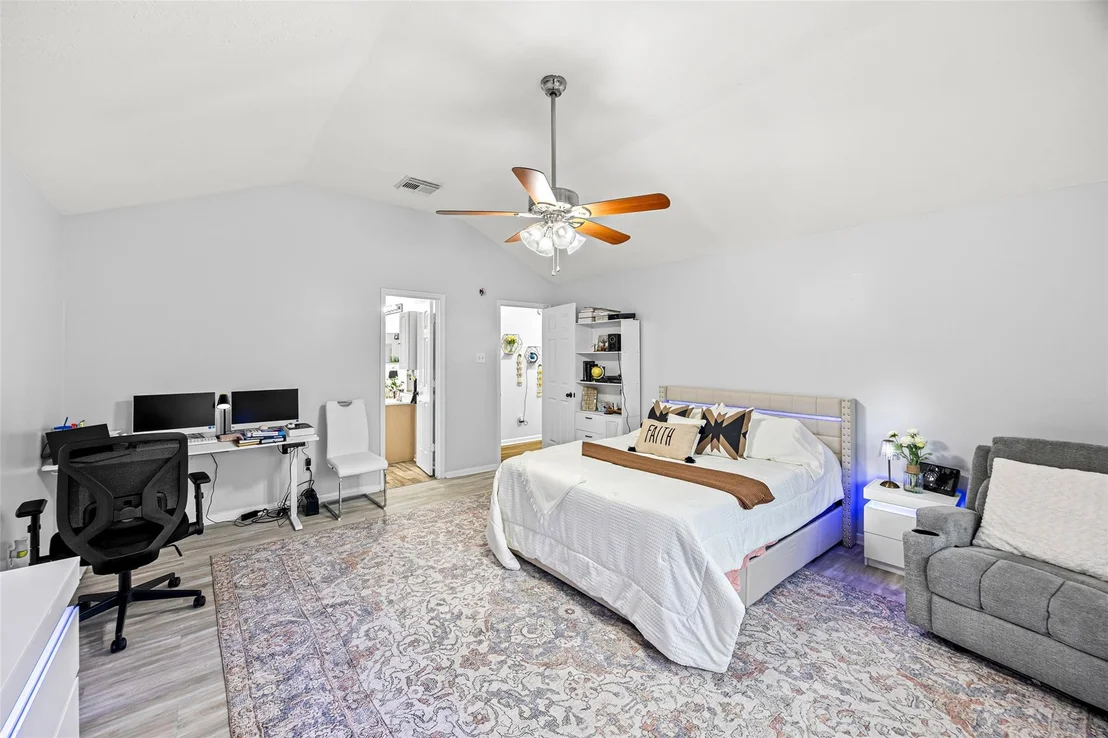 Photo of 2710 Fox View Circle