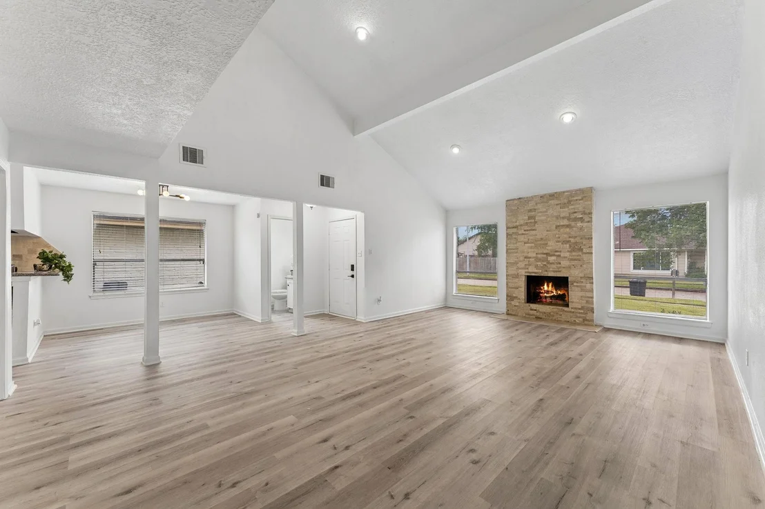 Photo of 10803 Sageriver Drive