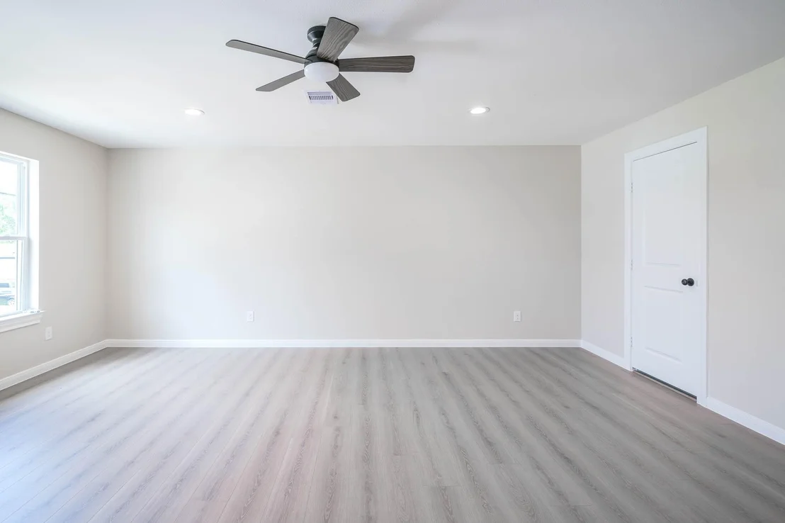 Photo of 6322 Sayers Street