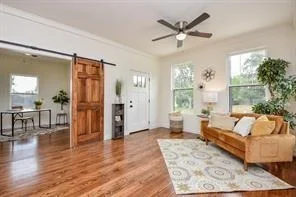 Photo of 1405 Clay Street