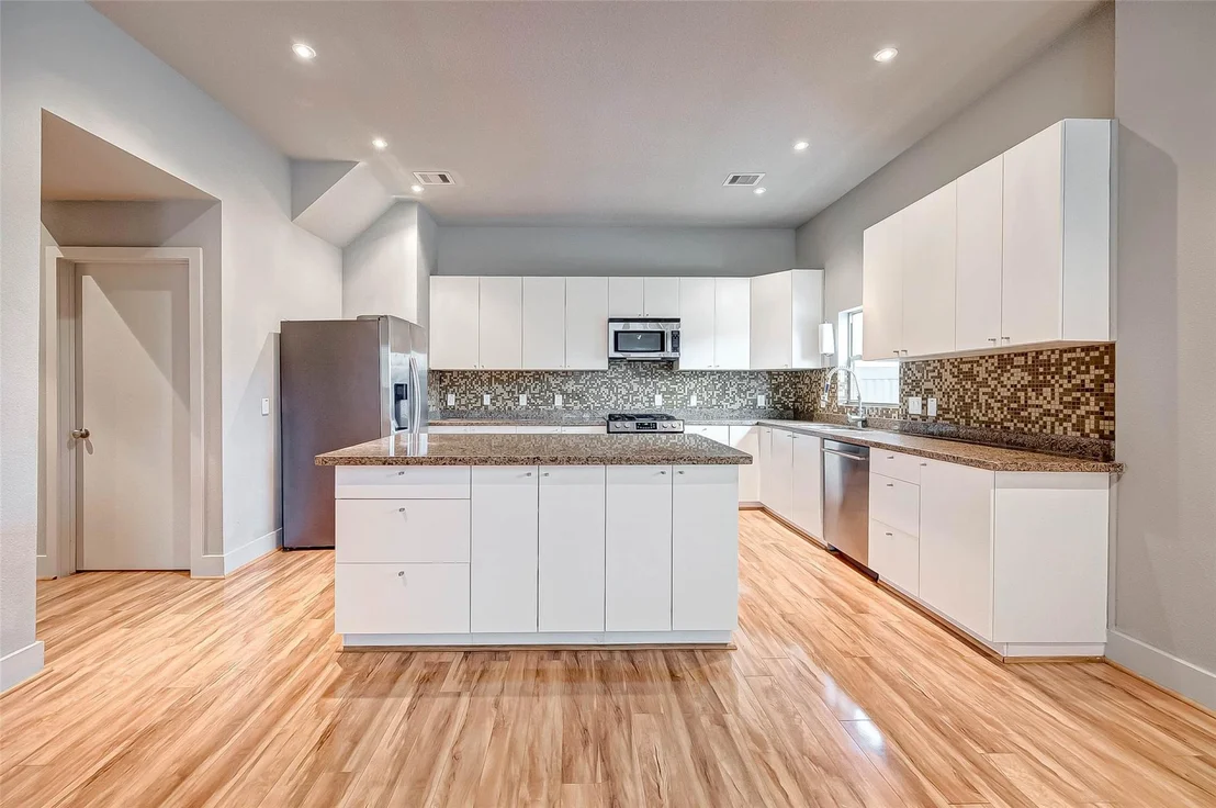 Photo of 5111 Cornish Street