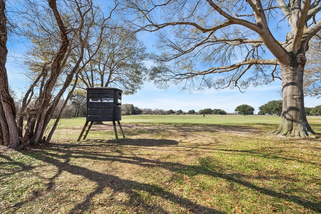 Photo of 2489 Bartlett Road