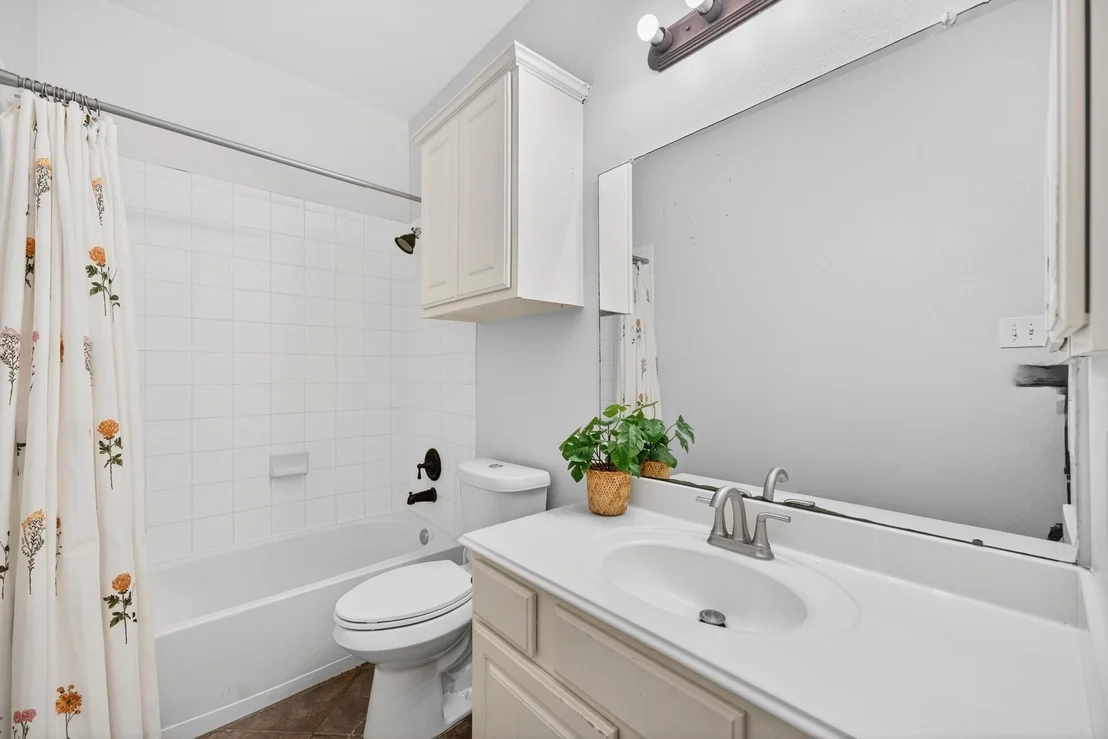 Photo of 15226 Olmstead Park Drive