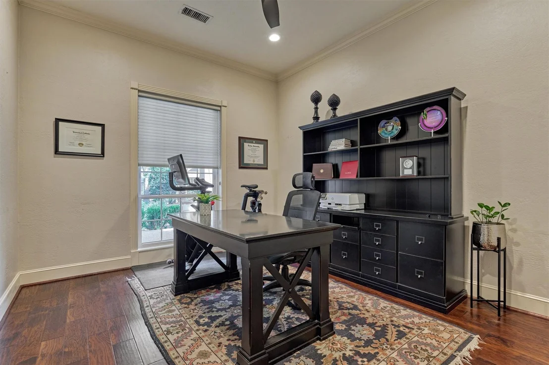 Photo of 18 Treevine Court