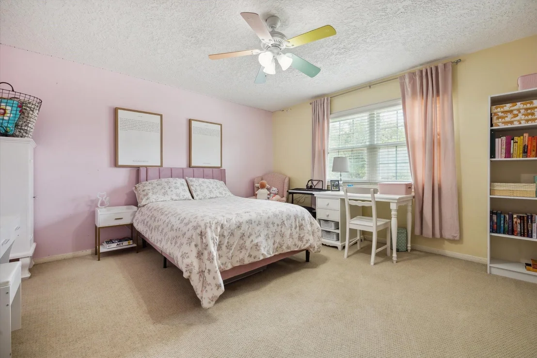 Photo of 13302 Taylorcrest Road