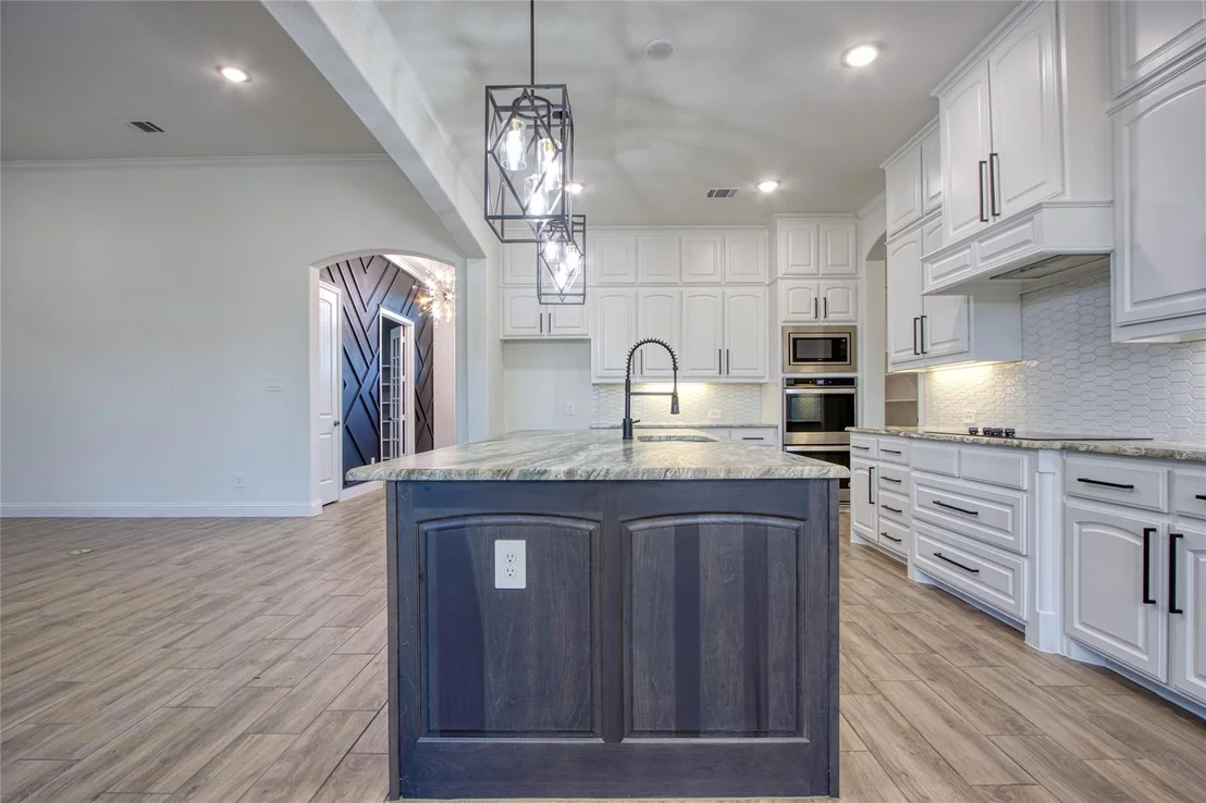 Photo of 3931 Monterrey Oak Way