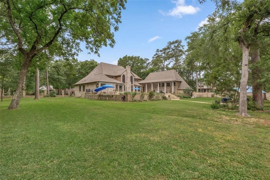 Photo of 17910 Sugar Pine Drive