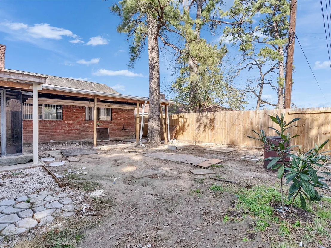 Photo of 5602 Rivergate Drive