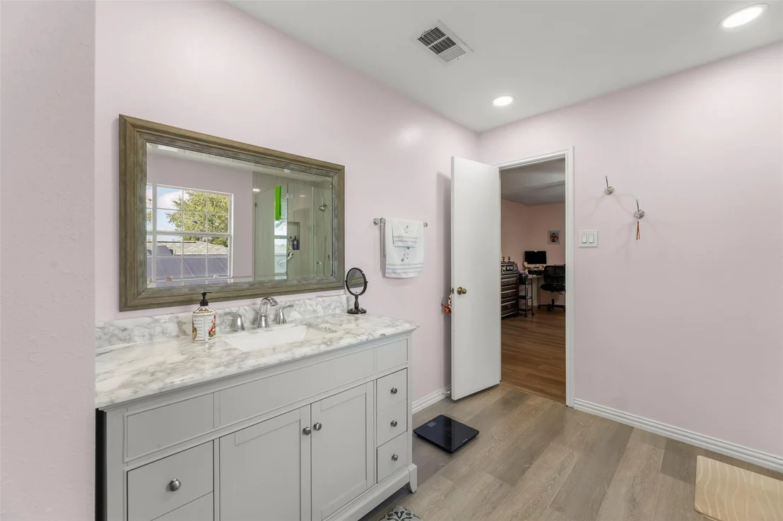 Photo of 2214 Clemson Drive