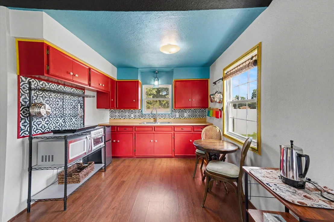 Photo of 144 Imogene