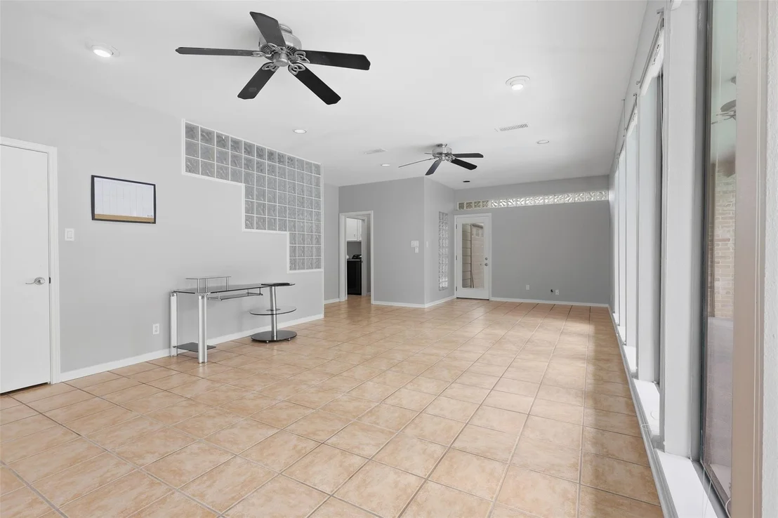 Photo of 12059 S Circle Drive