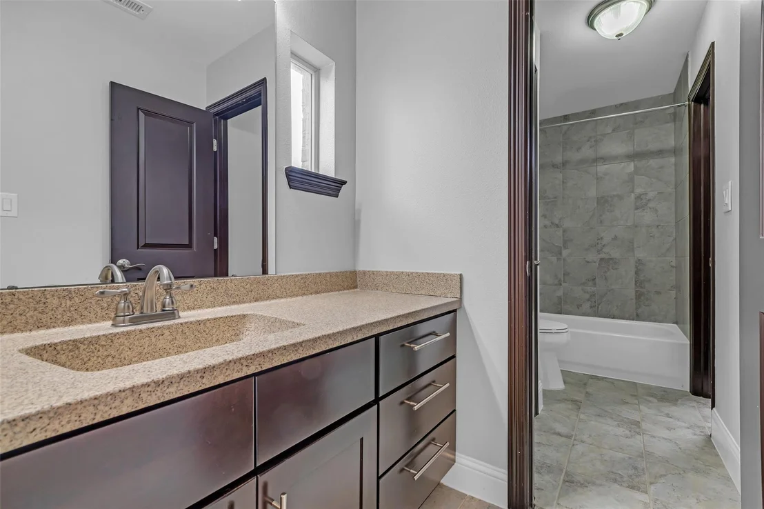 Photo of 98 E Cove View Trail